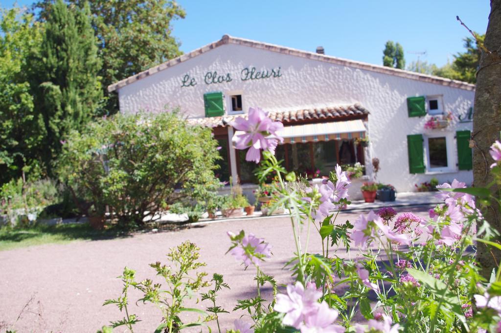 Le Clos Fleuri Hotel Médis Exterior foto